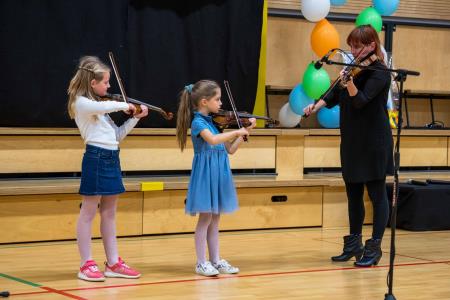 Prireditev – Pozdravljena OSNOVNA ŠOLA ZAGRADEC 37